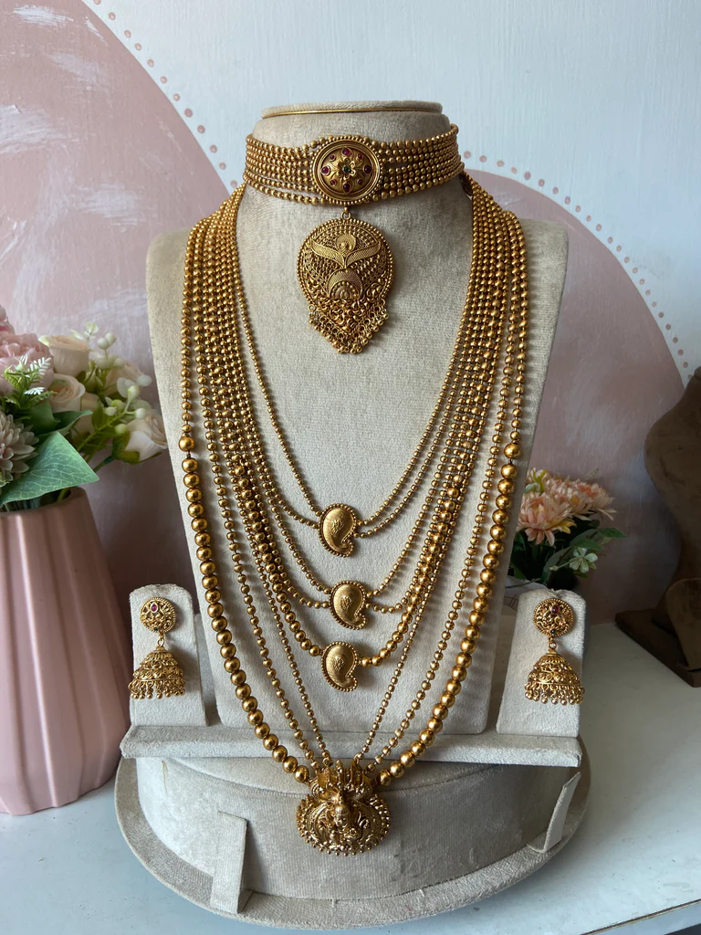 Rashmika Mandanna Inspired Antique Bridal Necklace set
